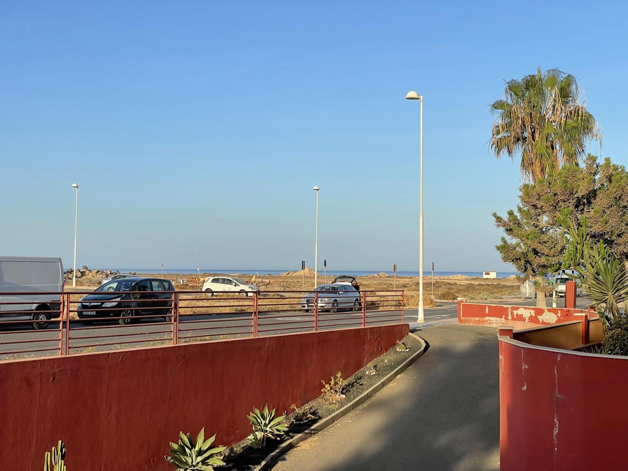 Beiramar La Caleta, Piscina Y Wifi Gratis, Tranquilidad Junto Al Atlantico Apartamento Parque Holandes Exterior foto